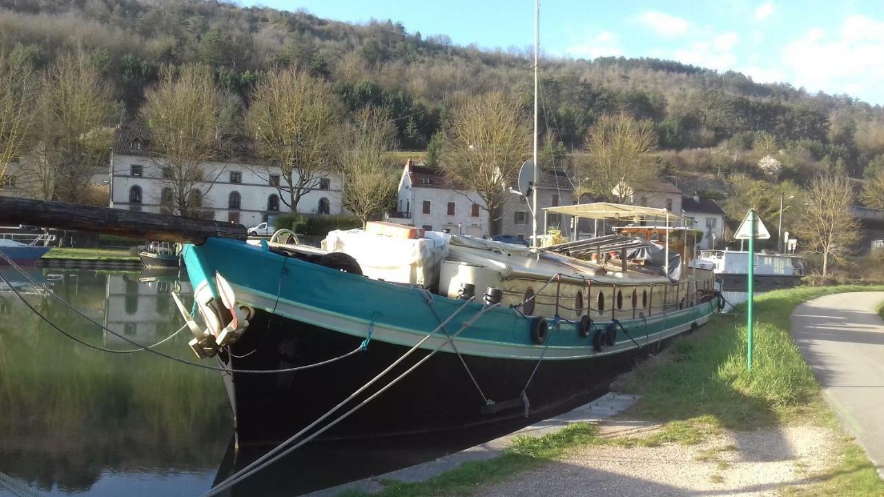 Hotel Peniche Ondine Plombieres-les-Dijon Exterior foto